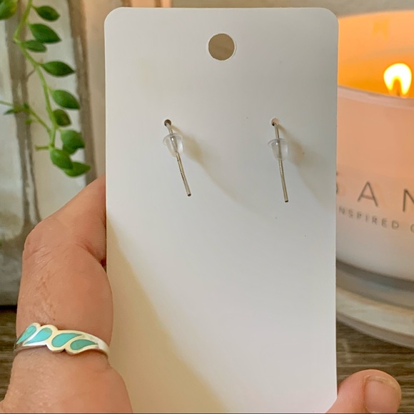 • [Handmade] Boho Beaded Earrings • - Picture 9 of 14